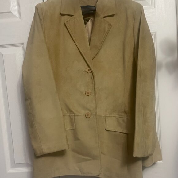 Danier Genuine Leather Jacket and Matching Skirt - Picture 3 of 5